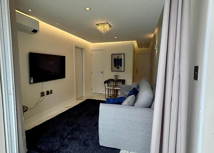 Luxor Oceanfront Suite Smart Apartment Beachfront Superb 9,2 Guarujá